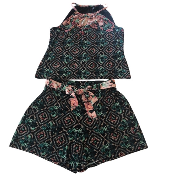 WHBM High-Rise Matte Jersey Shorts size L - Picture 3 of 11